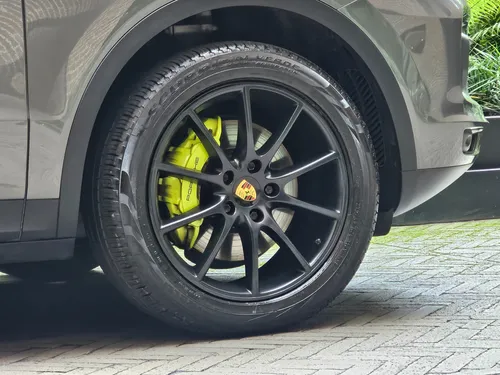 Porsche Cayenne 3.0 S E-hybrid Platinum Edition
