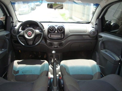 Fiat Palio 1.0 Mpi Attractive 8v Flex 4p Manual