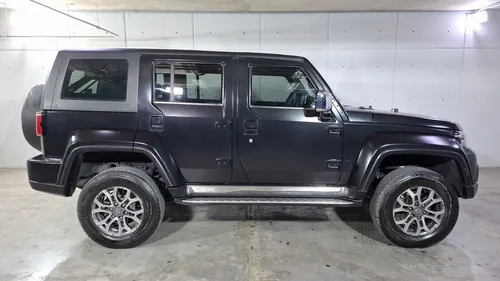 BAIC BJ40 2.0 PLUS AUTO 4WD