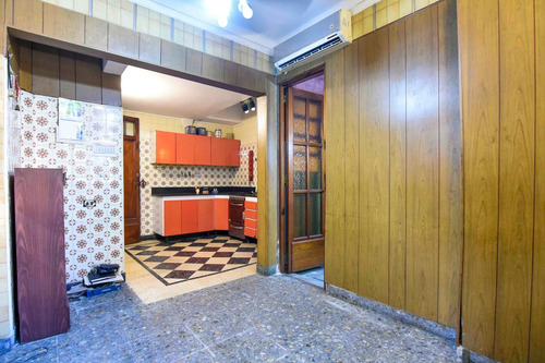 Venta Casa Caballito. Cochera, Quincho, Terraza
