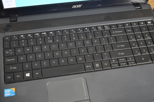 Imagen 3 de 10 de Laptop Acer Aspire 5733, Windows 10, 6 Gb Ram + Envío Gratis