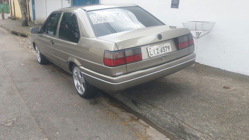 Imagem 2 de 15 de Volkswagen Santana Gl