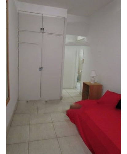 Palermo, Av Córdoba 3700, 3 Amb, 75m2, U$s 850 + Luz+gas. 3px