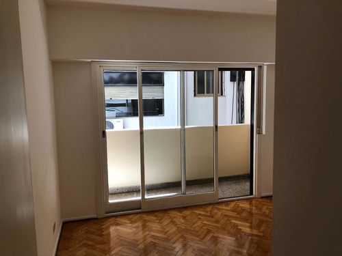 Dueño Vende 2 Ambientes Con Balcón En Parque Las Heras