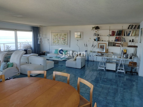 Venta Apartamento 3 Dormitorios Y Dependencia, Playa Mansa, Punta Del Este- Ref: 190