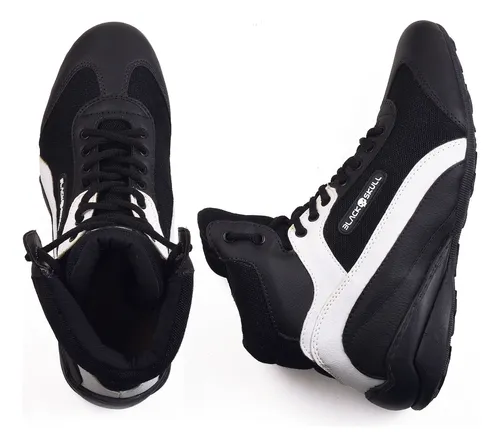 Bota treino black best sale skull