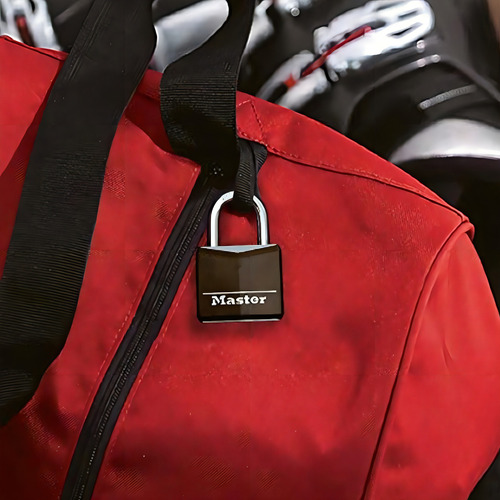 2 Candado Laton Recubierto Ml014 131d Master Lock Color Negro