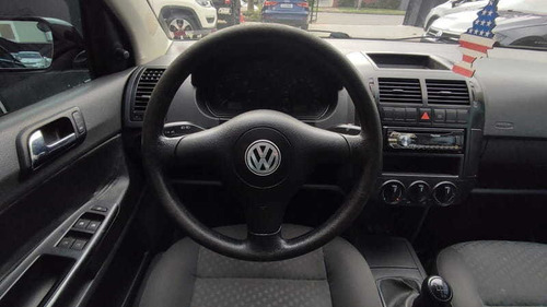 Imagem 13 de 15 de Volkswagen Polo 1.6 2006