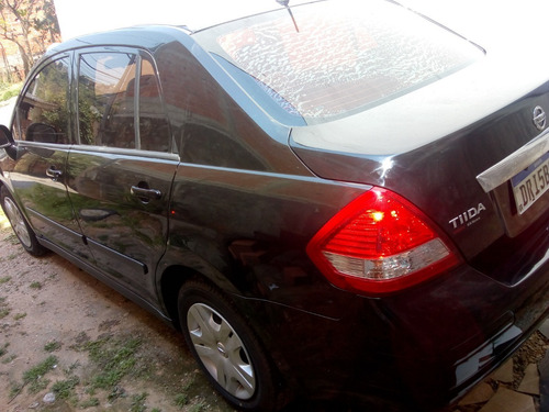 Nissan Tiida 1.8 Completo