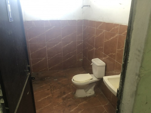 Imagen 8 de 14 de Galpón En Alquiler Johanna Castillo Cód.412529