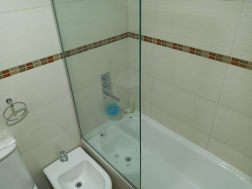 Imagen 9 de 19 de Departamento En Venta De 4 Ambientes En Lomas De Zamora