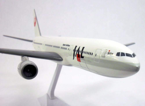 Modelo Miniatura Avion Plastico Ajuste Presion 1:200 Parte #