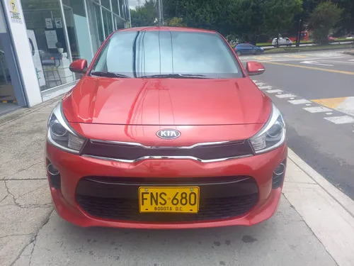 Kia Rio Hatch Back Rin 17 Techo Elec. Automatico