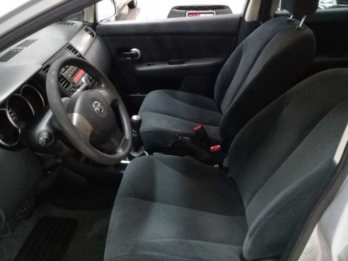 Nissan Tiida Sedan 1.8 Flex Completo