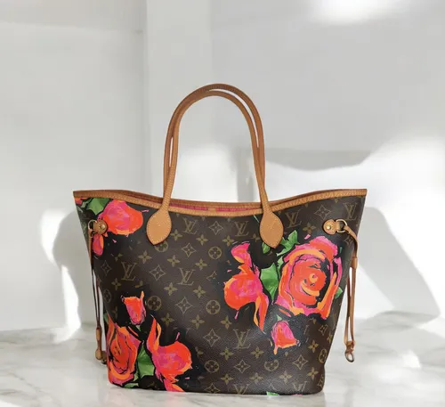 Bolsa louis vuitton con flores hotsell