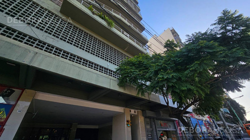 Alquiler Departamento 3 Ambientes, Con Cochera - Av. Cabildo