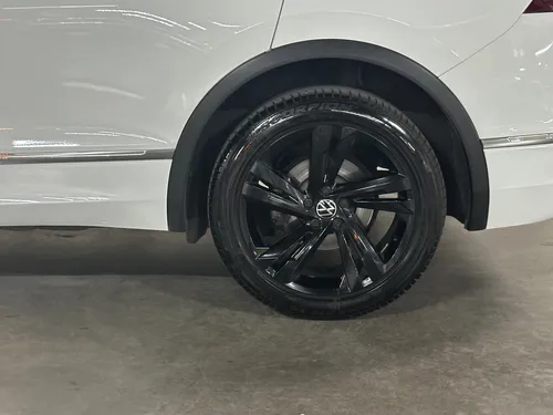 Volkswagen Tiguan 2.0 Tsi R-Line 10 Años Dsg7