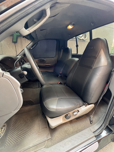 Ford F-150 Impecable De Todo Servicios Al Día Cauchos Nuevos