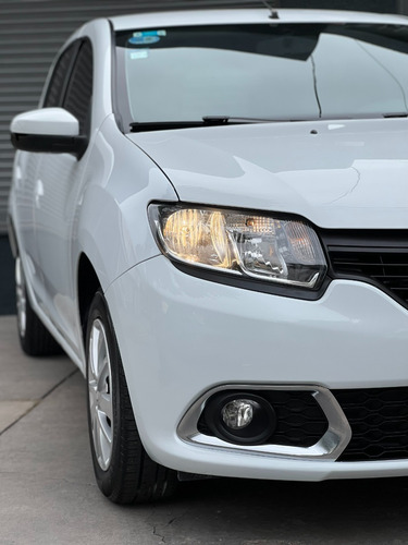 Imagen 4 de 15 de Renault Sandero Dynamique Gnc 1.6 8v 2016