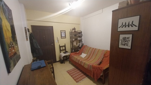 Monoambiente En Venta, Edificio Antártida- Miramar