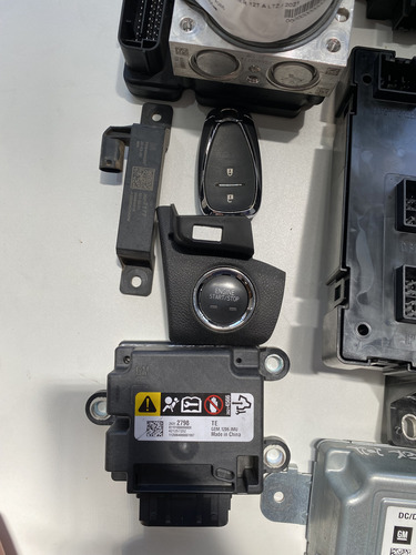 Kit Chave Modulo Injeção Tracker 1.2 Turbo 2021 12708896 (Usado)