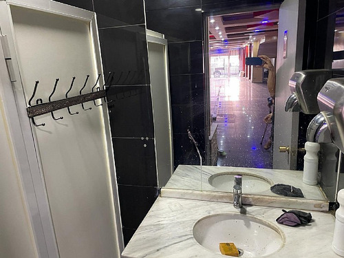Local Comercial De 310 M2 Con Excelente Ubicación Y Flujo