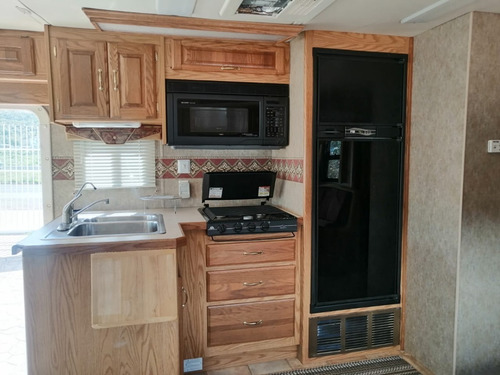 Imagen 12 de 15 de Motorhome Holiday Rambler 2004 Ford F53