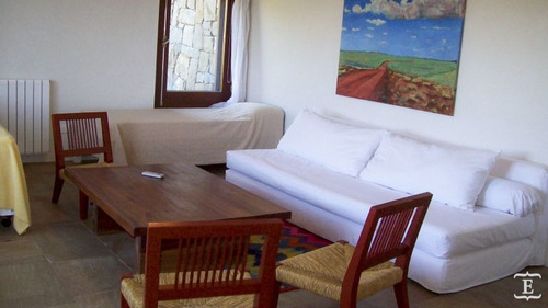Casa En Alquiler Por Temporada De 8 Dormitorios En Club De Mar