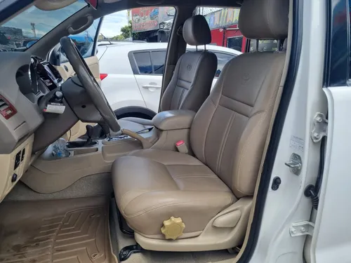 Toyota Fortuner SR5 4.0 AT 4X4