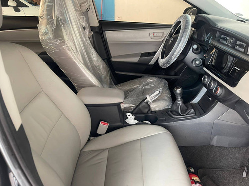Imagem 11 de 15 de Toyota Corolla 1.8 Gli 16v Flex 4p Manual