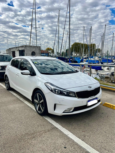 Kia Cerato 2.0 Sx At6 5 p