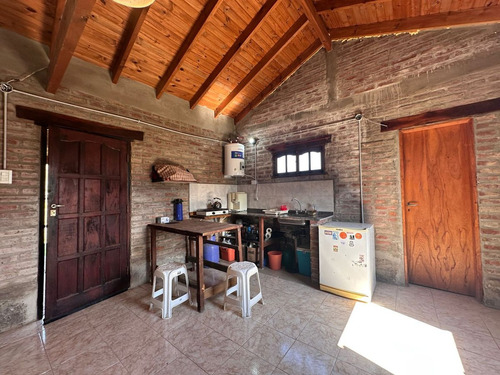 Cabaña Con 1 Hectárea Y Media En Yacanto!!