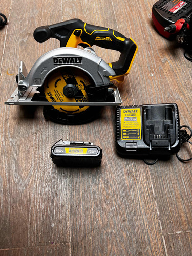 Sierra Circular Dewalt Recargable Brushless Pila Cargador