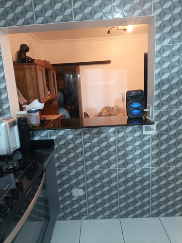 Casa Com 2 Sala 4 Quarto 1 Cozinha 4 Banheiro,1 Quintal.