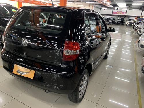 Volkswagen Fox 1.0 MI PLUS 8V FLEX 4P MANUAL