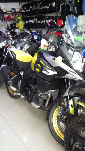 Suzuki V-strom Dl 1000 0km - Motos M R - Financiación.