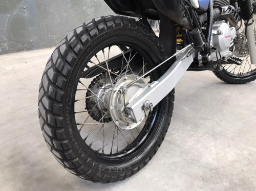 Honda Tornado