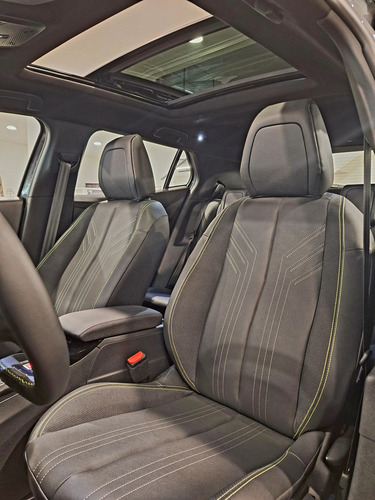 Peugeot 2008 1.0T Gt