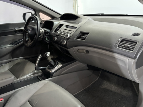 Honda Civic 1.8 LXL 16V FLEX 4P MANUAL