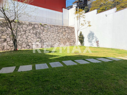 Casa Venta Lomas De Huizachal, Prol. Gral. Nicolás Bravo