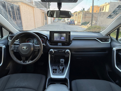 Toyota RAV4 2.5 Le 204hp At