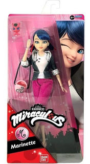 marinette de muñeca