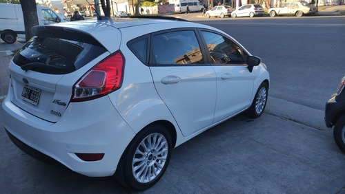 Imagen 4 de 23 de Ford Fiesta Kinetic Design 2013 1.6 Se Plus 120cv