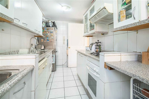 Imagen 6 de 14 de Departamento En Venta De 2 Dorm. En Las Condes