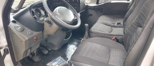 Iveco Daily 35s14 Ano 2011