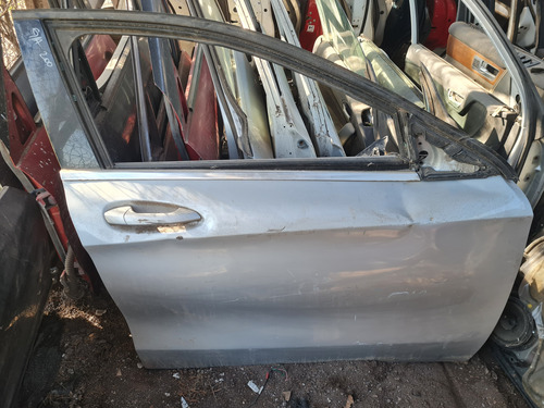 Puerta Delantera Derecha Mercedes Benz Gla 200