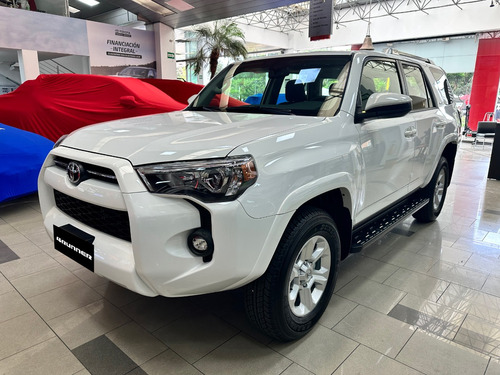 Toyota 4runner Sr5 Modelo 2024