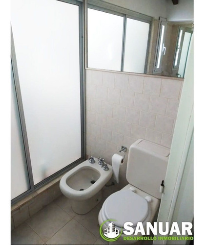 Imagen 9 de 11 de Vendo Casa 3 Dormitorios Con Depto En B°condor Alto, Va.