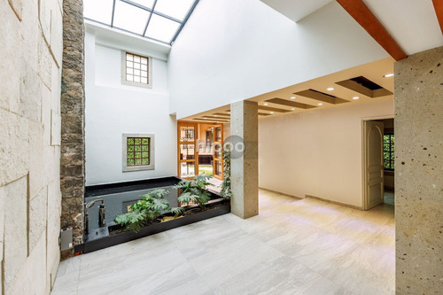Residencia En Venta San Angel Inn, Lazcano