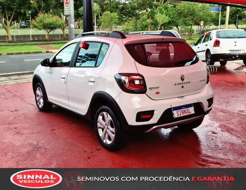 Imagem 8 de 15 de Renault Sandero 1.6 Stepway 8v Flex 4p Automatizado